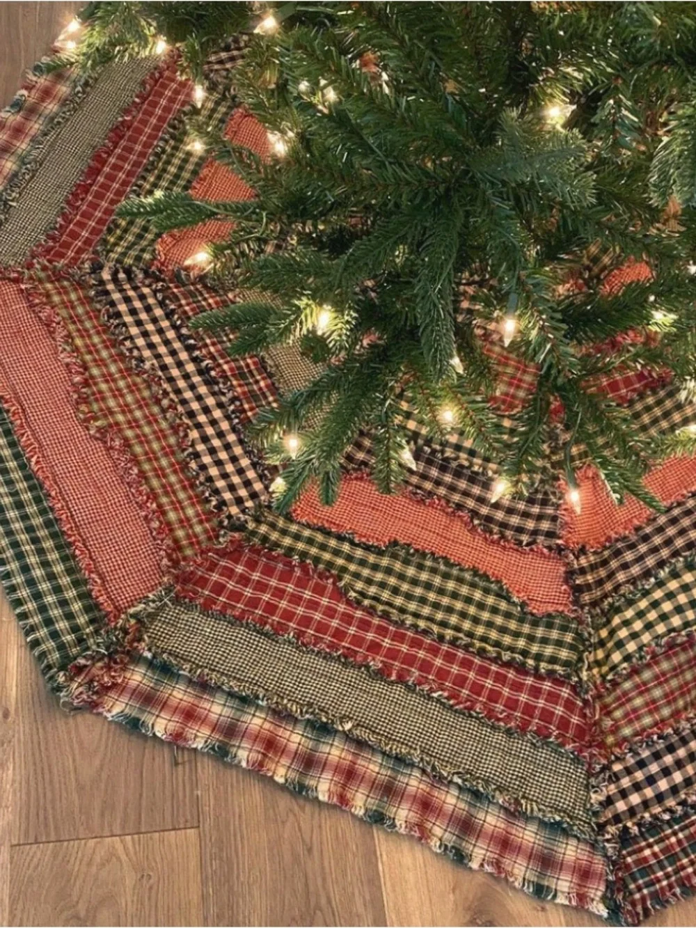 Plaid Patchwork Tree Skirt - Red, Green, Cream